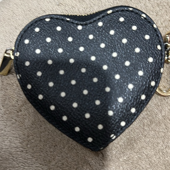 Tory Burch heart coin purse - Picture 2 of 2